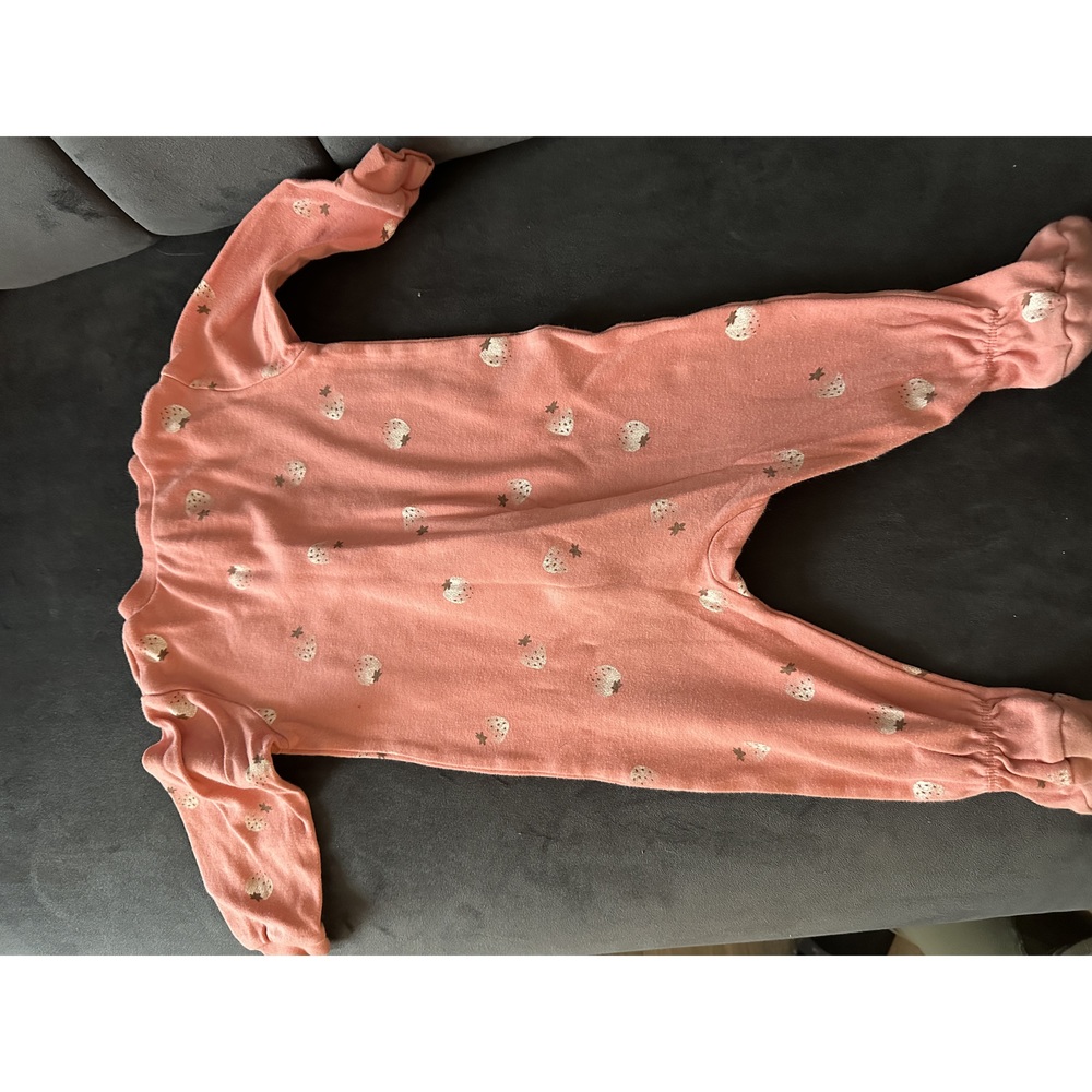 5/$10 Carters 3-6 months pink and floral pattern onesie/bosysuit